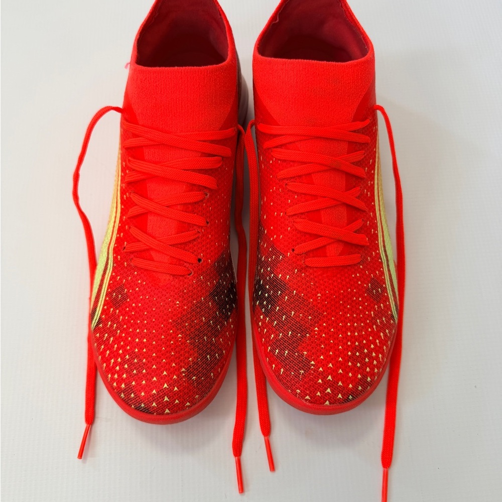 Puma Indoor Soccer Shoes Size 7